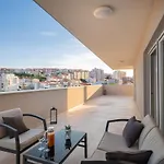 Apartment Luxury Modern Penthouse W Jacuzzi & Huge Terrace *